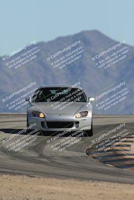 media/Oct-24-2025-Doghouse Garage (Fri) [[783d2ff07a]]/3-Intermediate/Session 3 (Turn 12)/